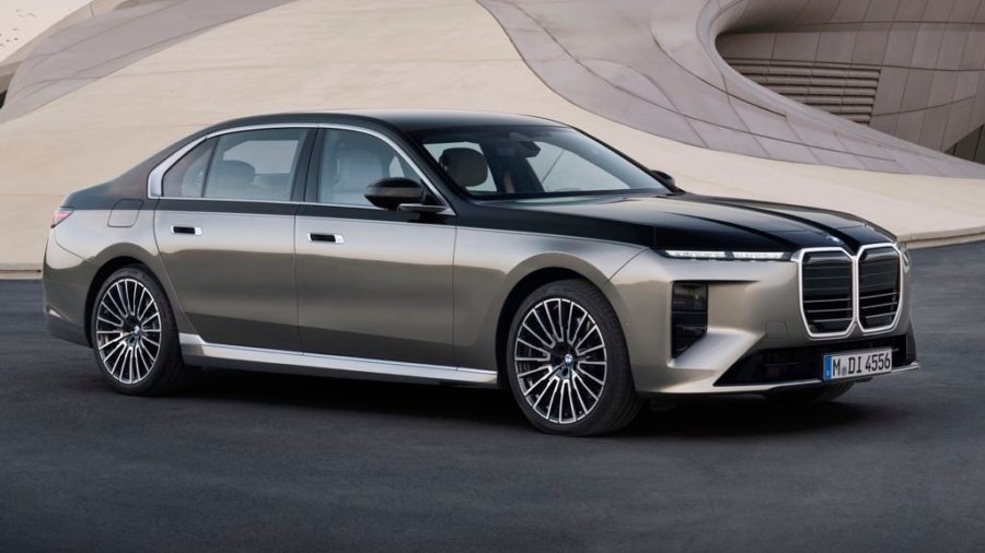 BMW 7 Series Facelift Launched In India, Priced From Rs. 1.95 Crore