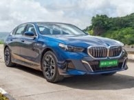 3 reasons to buy the BMW i5 LWB and 3 reasons not to