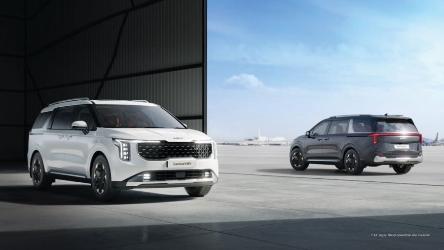 Kia Carens CNG, Clavis CNG & Carnival Hybrid Bookings Open