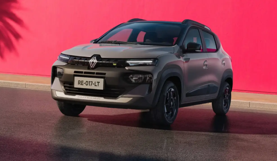 Renault Kwid Facelift Revealed in Brazil with New Dual-Screen Cabin