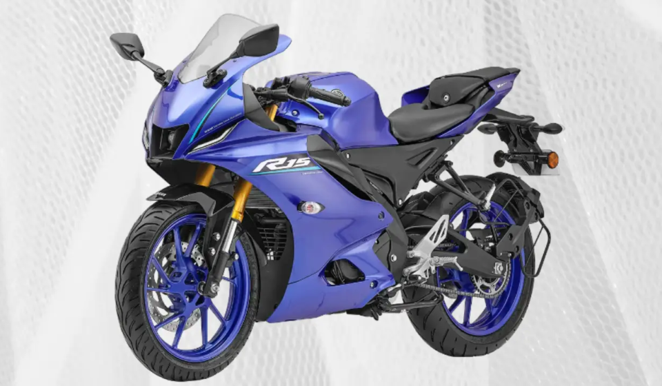 Yamaha R15 V4 Quickshifter Variant Gets Two New Colour Options
